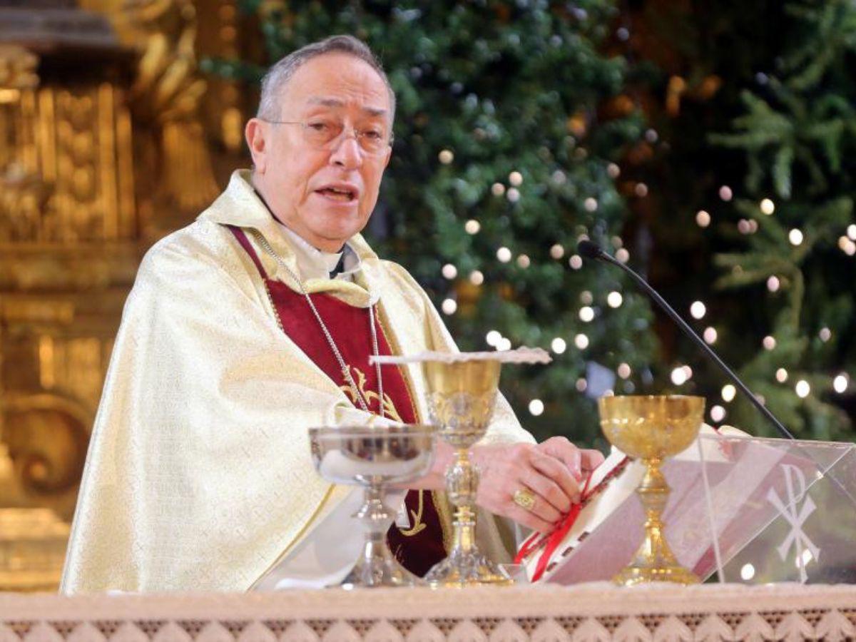 Papa Francisco acepta renuncia del Cardenal Rodríguez Maradiaga y nombra nuevo Arzobispo