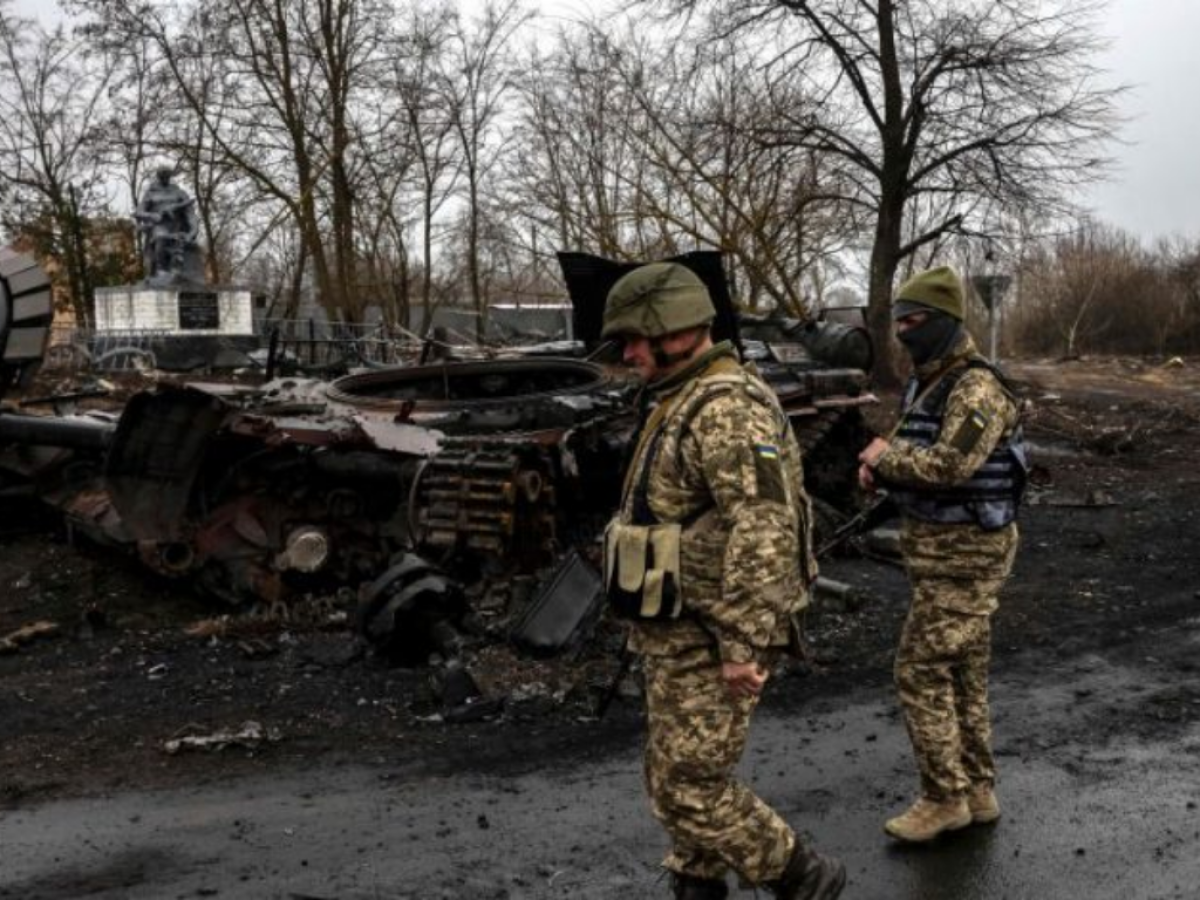 Rusia refuerza tropas en región ucraniana de Donbás, dice el Pentágono