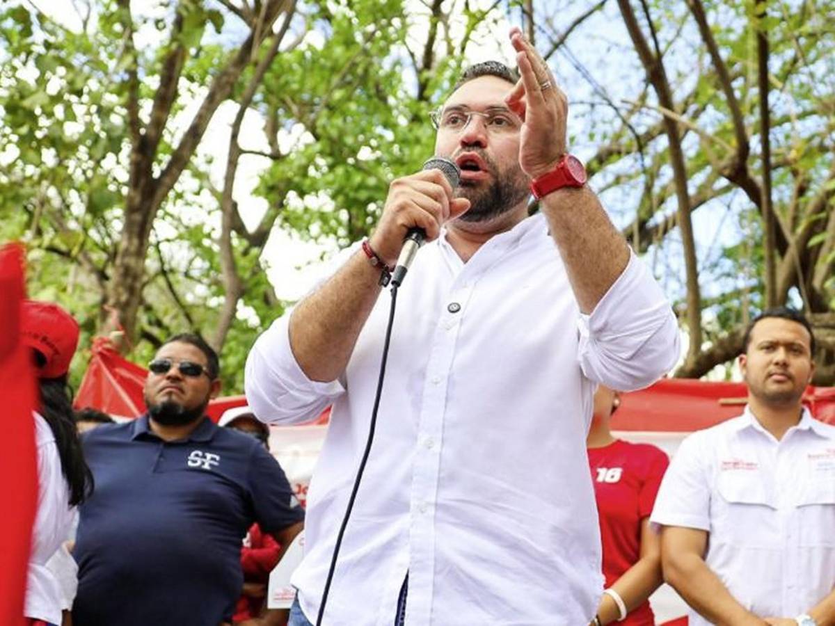 “El Partido Liberal está de pie”: Jorge Cálix en su cierre de campaña