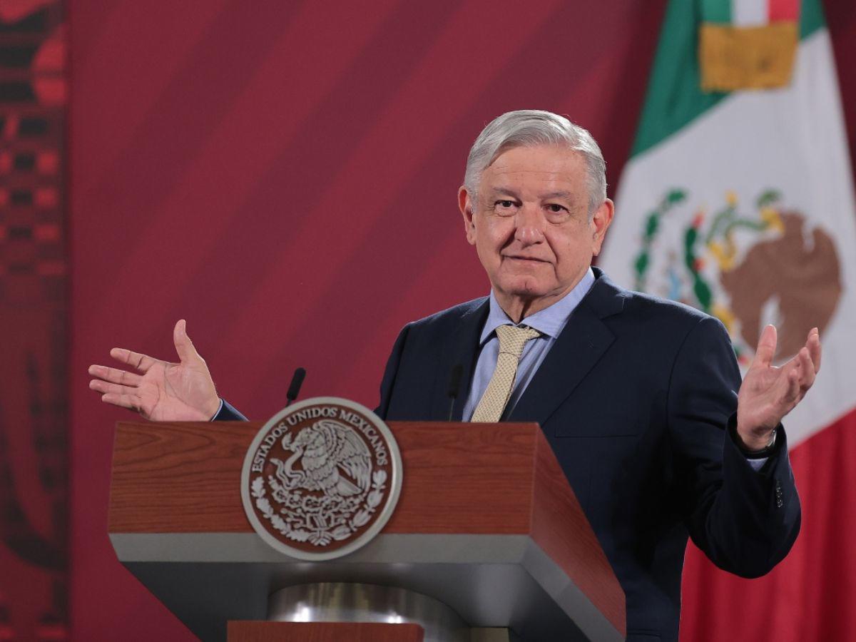 Congreso de Perú declara “persona non grata” al presidente de México