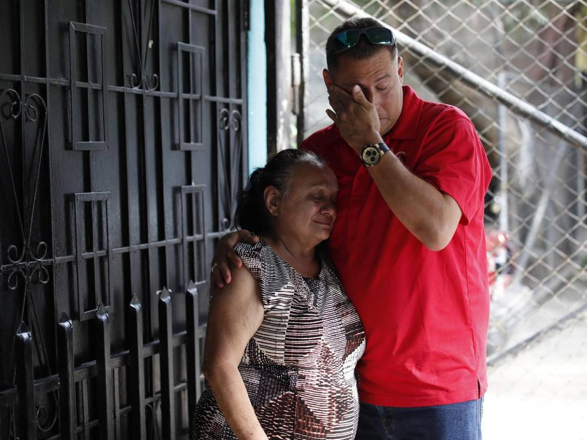 Mario Guevara, periodista deportado por informar arresto de migrantes, ya está en El Salvador