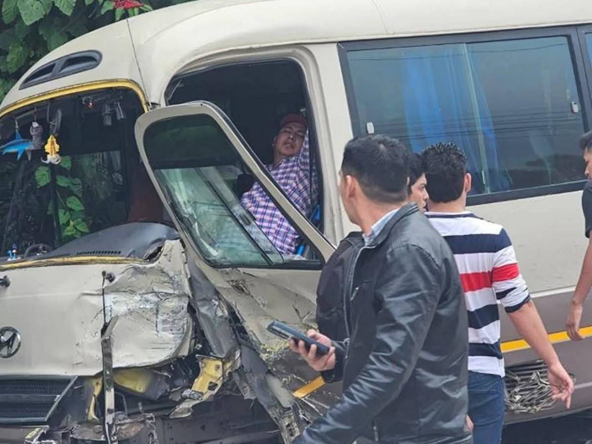 La escena tras accidente en La Jagua, Intibucá, que dejó varios heridos