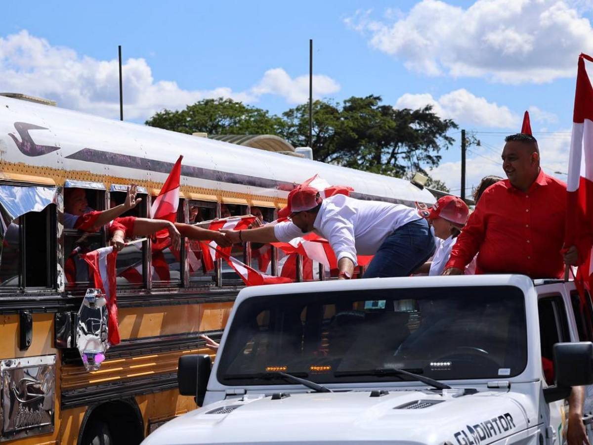 “El Partido Liberal está de pie”: Jorge Cálix en su cierre de campaña