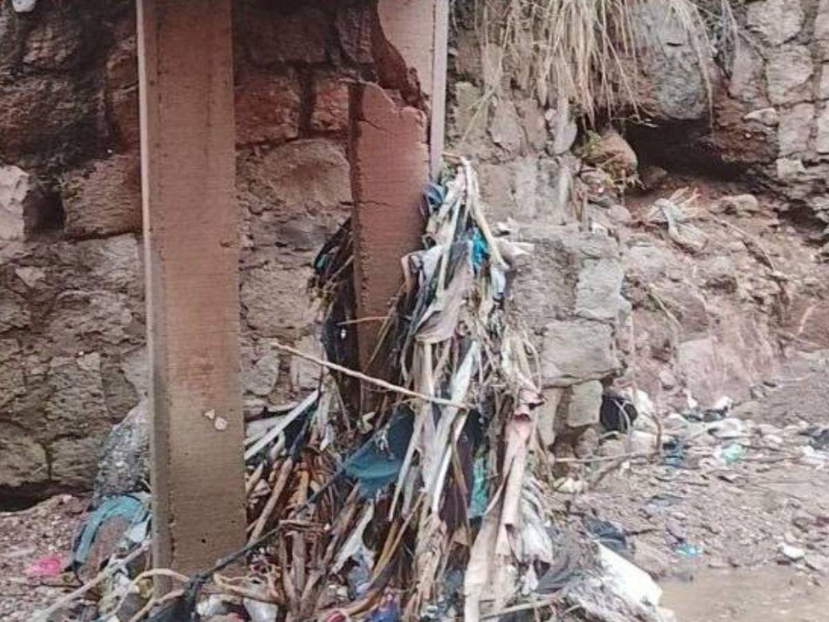 Más de 5,000 vecinos en riesgo de quedar incomunicados por puente dañado
