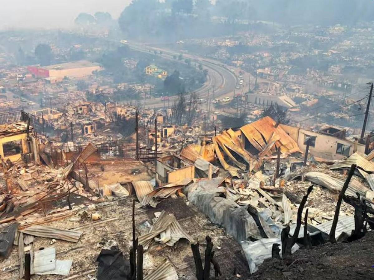 La caótica escena en Chile, que amanece consumida por las llamas