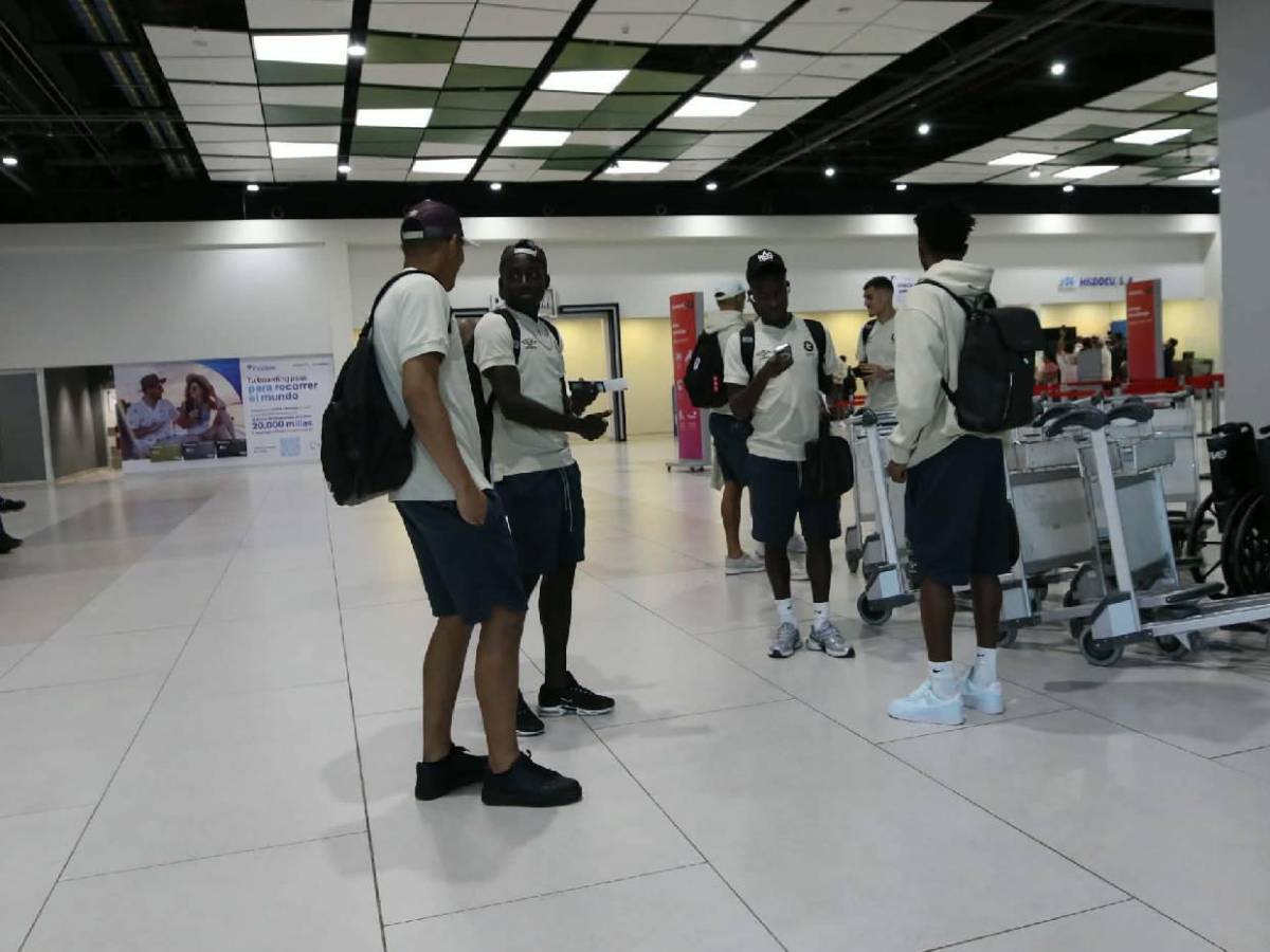 Con sus figuras y un invitado especial: Olimpia viajó a México para enfrentar al América en Concacaf