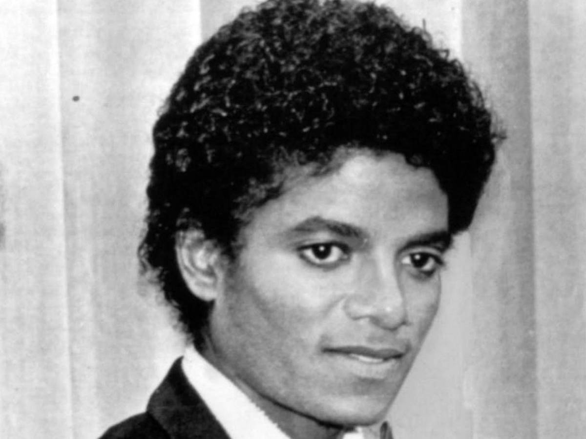 De jurados admiradores a videos de niños: lo que revela la nueva docuserie de Michael Jackson