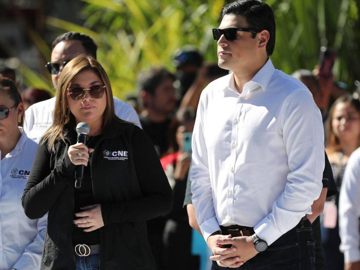 Denuncias de fraude, amenazas e injerencia militar:  Así avanza proceso electoral en Honduras