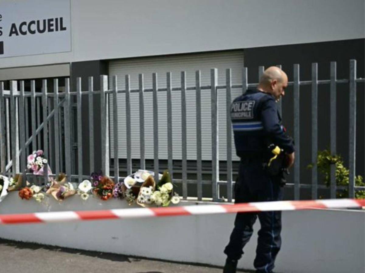 Adolescente que apuñaló a su única amiga en Francia tenía fascinación por Hitler