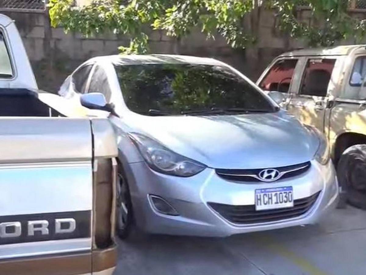 Tres detenidos tras agresivo retiro de vehículo por falta de pago en la capital