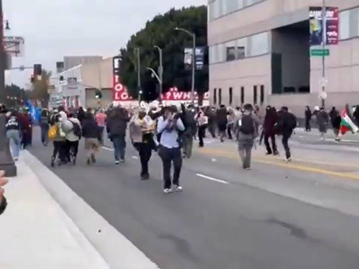 Enfrentamientos y detenidos en Los Ángeles por masivas redadas de ICE