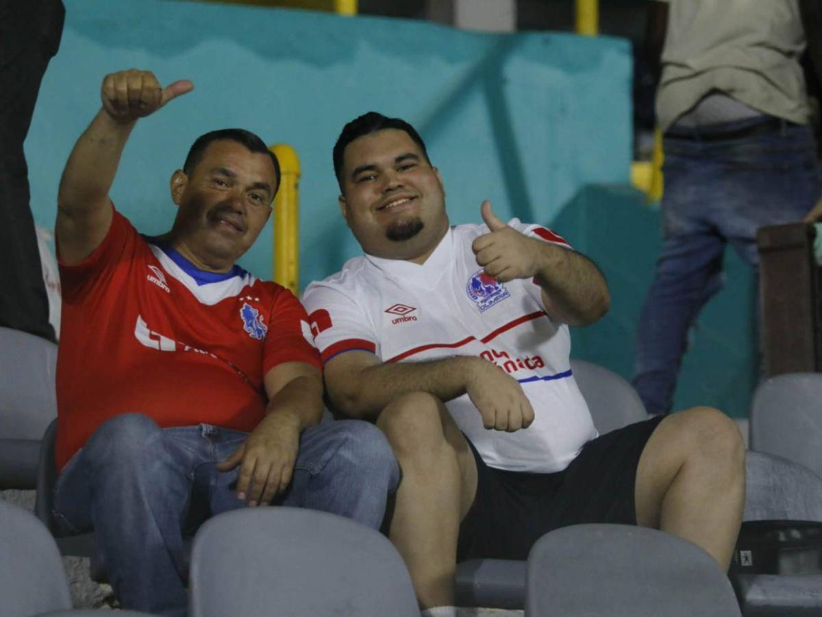 Clásico en el Morazán: Afición, jugadores, directivos y un invitado especial