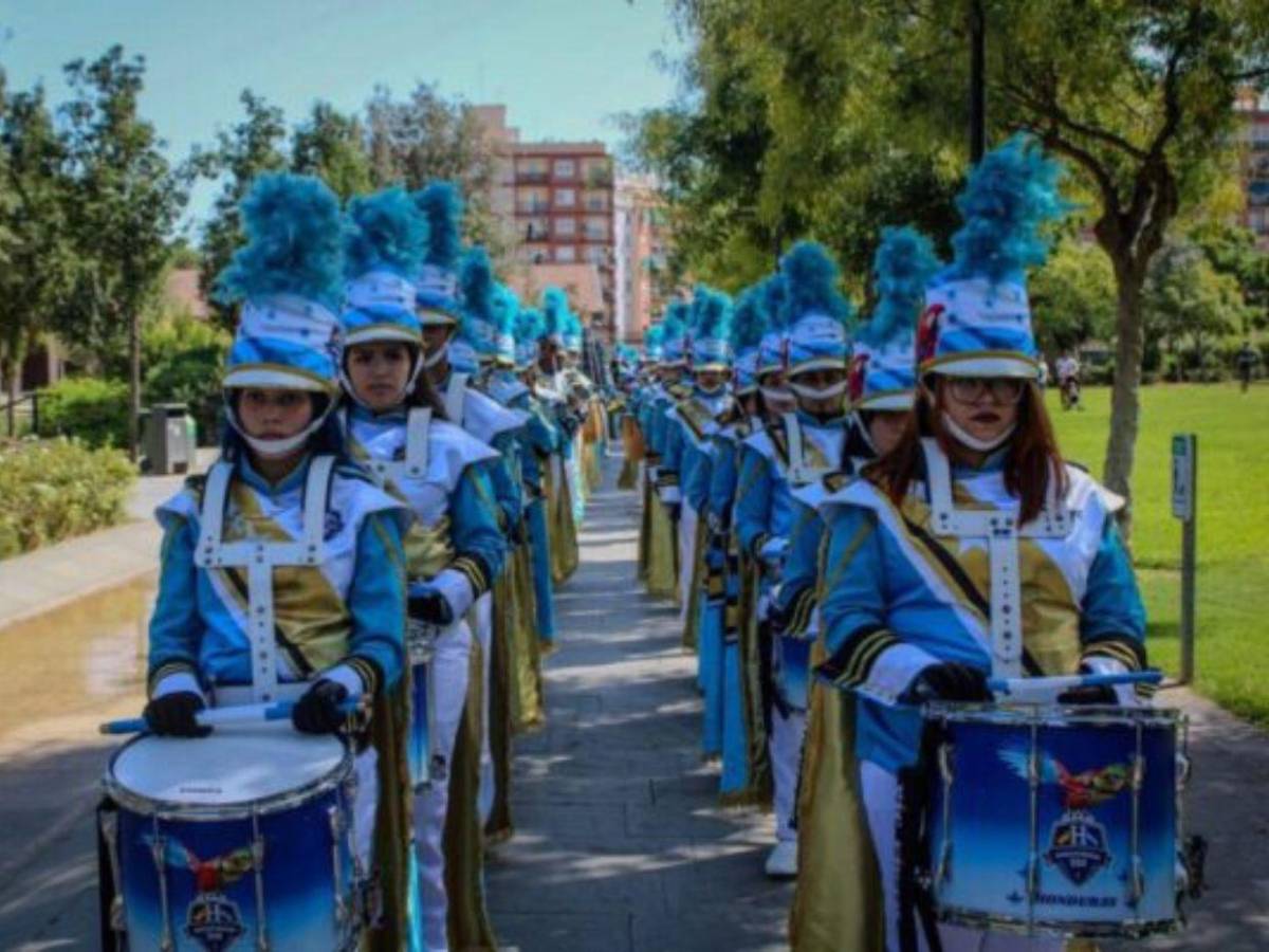 Banda Honduras 504 deslumbró en show de medio tiempo de la NFL junto a Daddy Yankee y Bizarrap