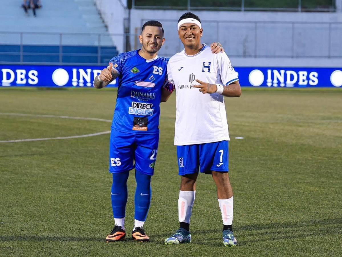 Alejandra Rubio hace atrevida confesión previo al partido de tiktokers Honduras vs El Salvador