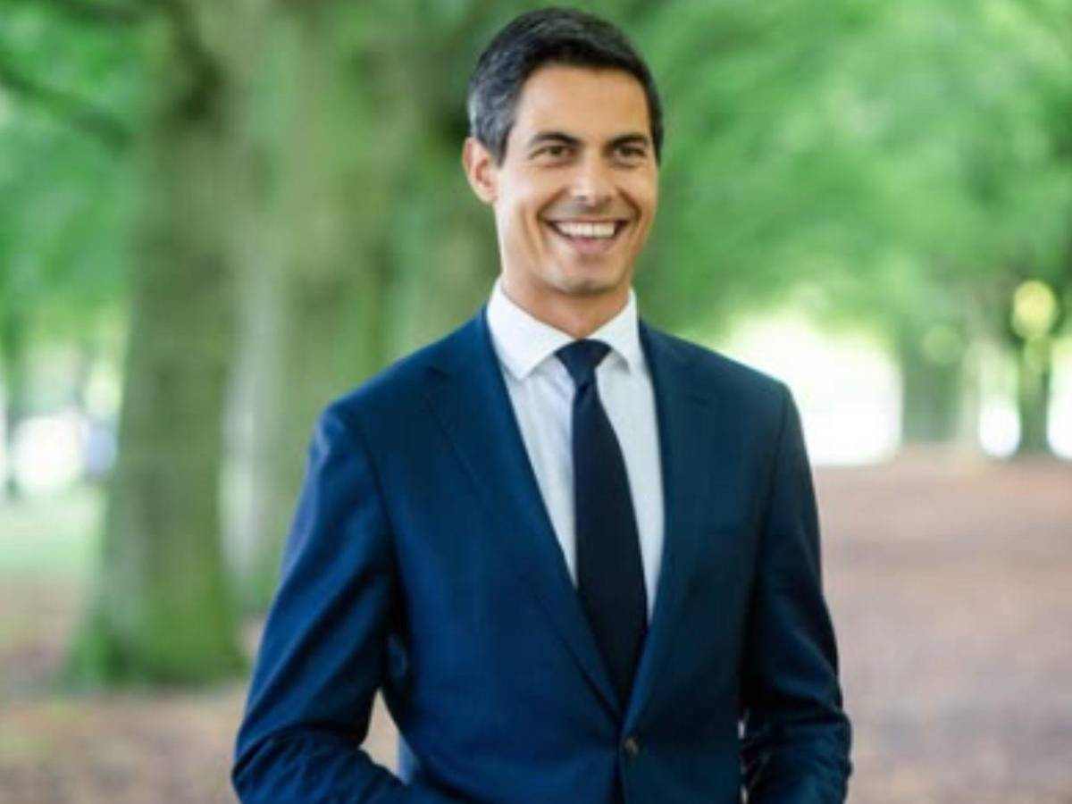 Apodado el robot y abiertamente homosexual: así es Rob Jetten, el primer ministro más joven de Países Bajos