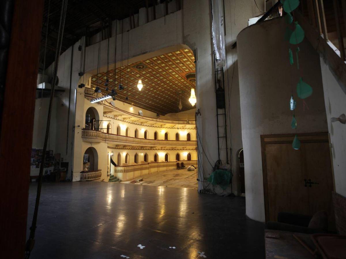 Obras en el Teatro Manuel Bonilla avanzan un 35%; estará cerrado hasta 2026