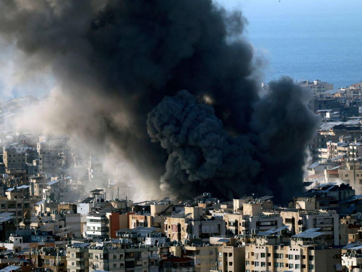 EN FOTOS: estela de muerte y caos en Israel tras la respuesta de Irán