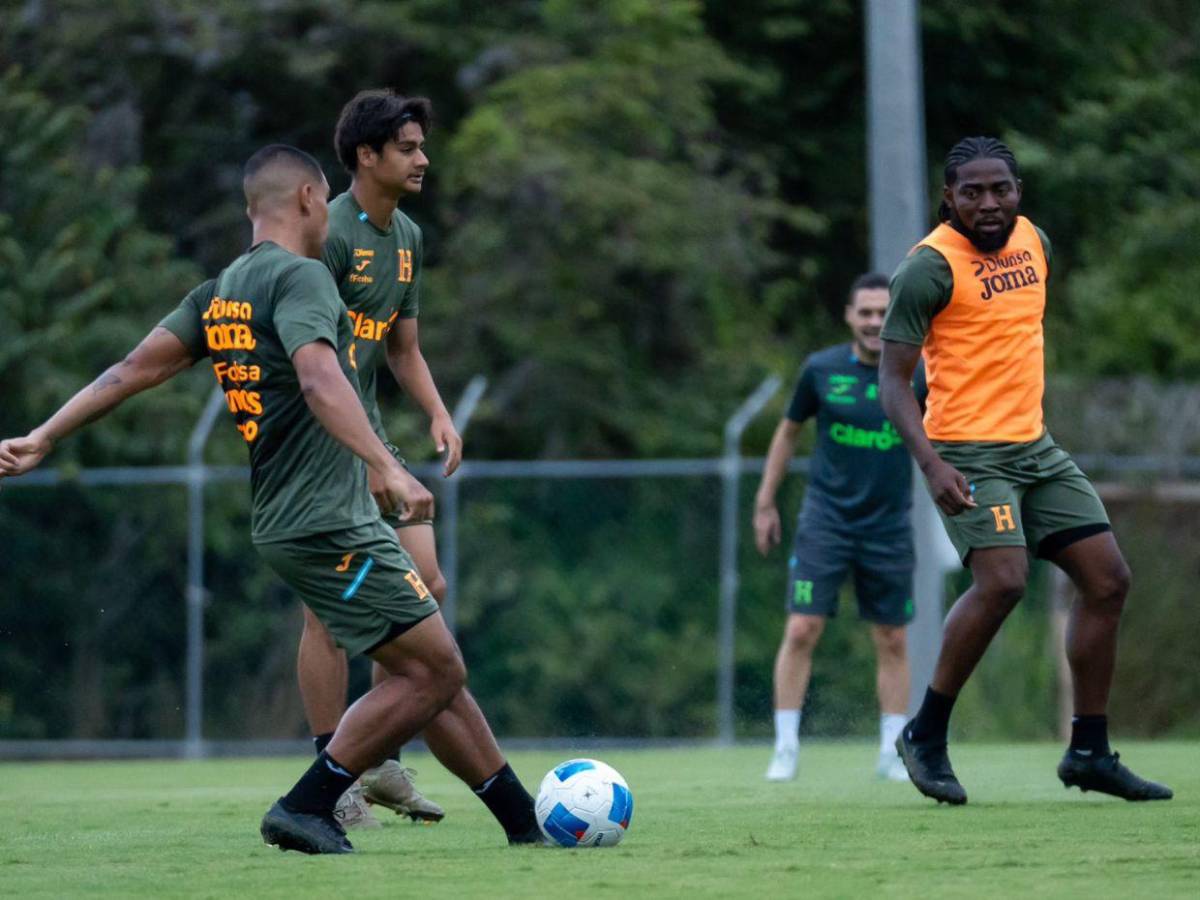 ¡Uno vuelve tras cuatro años de ausencia! El 11 confirmado de Honduras ante Surinam