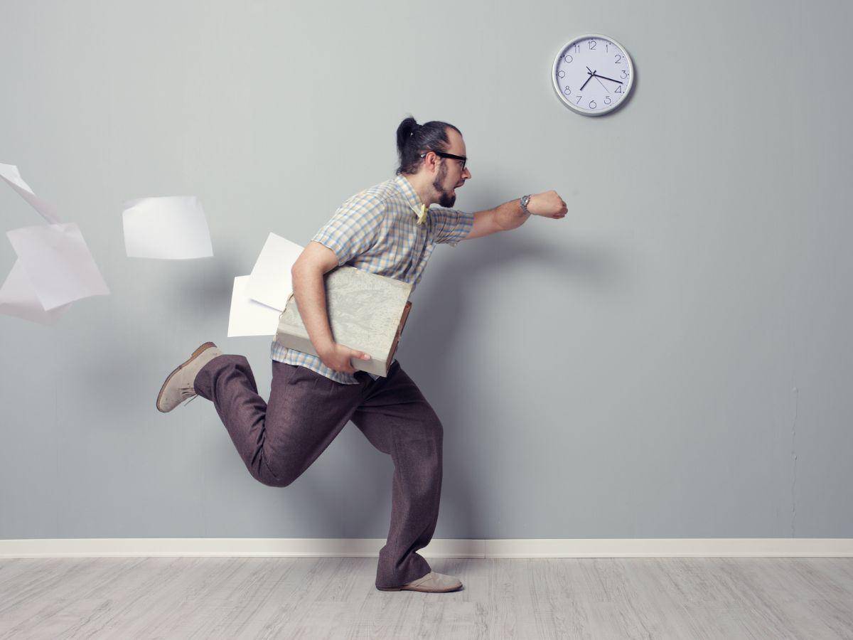 Días fugaces  y pensamientos acelerados, el costo de la era actual