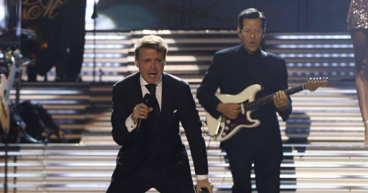 Luis Miguel hace cantar a los hondureños con sus grandes éxitos Luis Miguel hace cantar a los hondureños con sus grandes éxitos