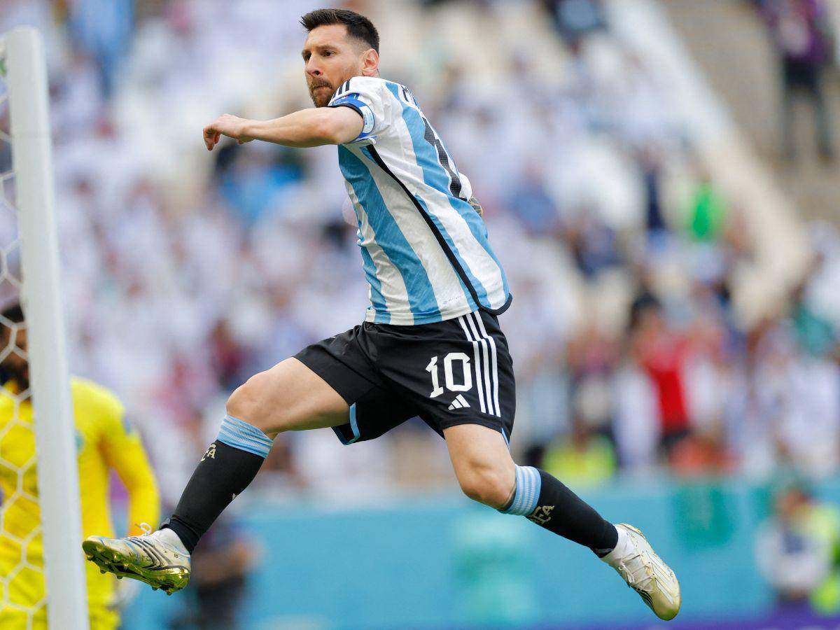 Así celebró Messi su gol ante Arabia Saudita a los 9 minutos.