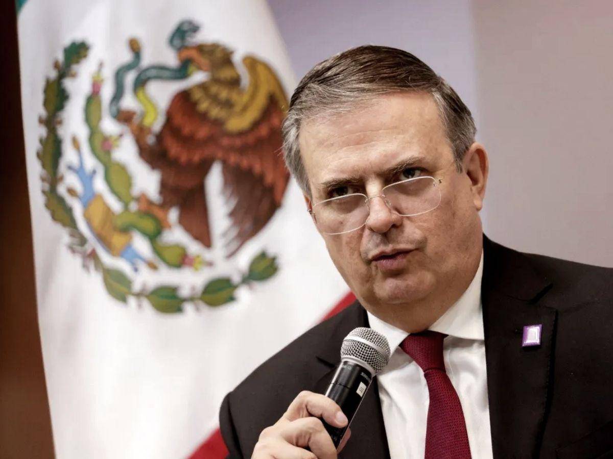México suspende cumbre de Alianza del Pacífico por crisis en Perú