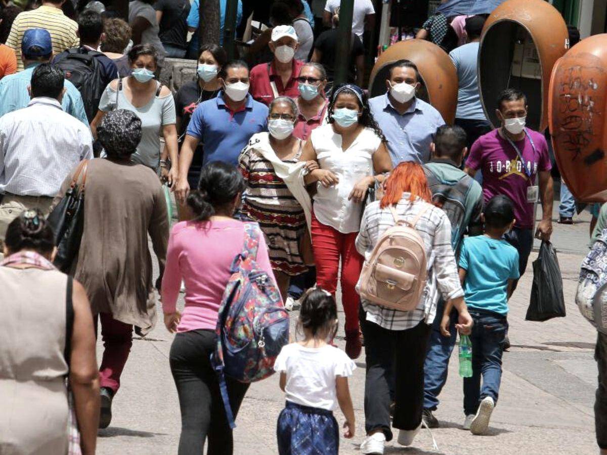 Médicos proponen eliminar el uso de mascarilla a partir de enero de 2023 en Honduras