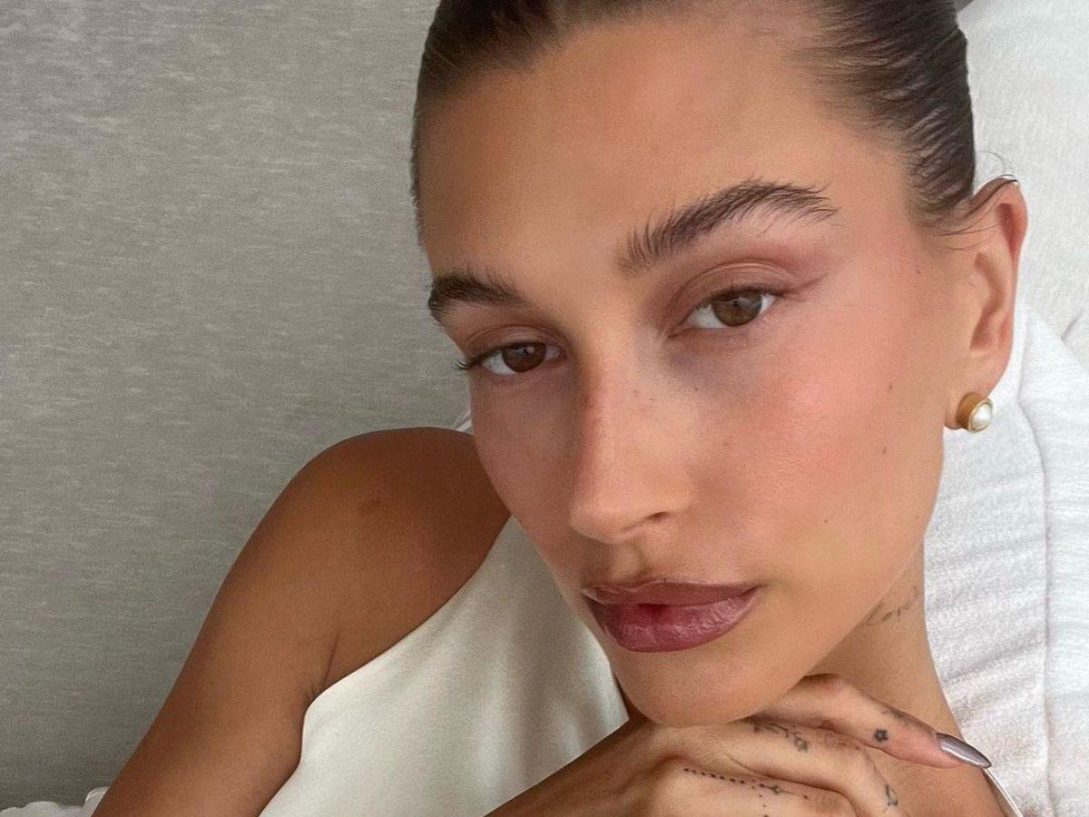 Hailey Bieber niega embarazo y revela el problema de salud que padece