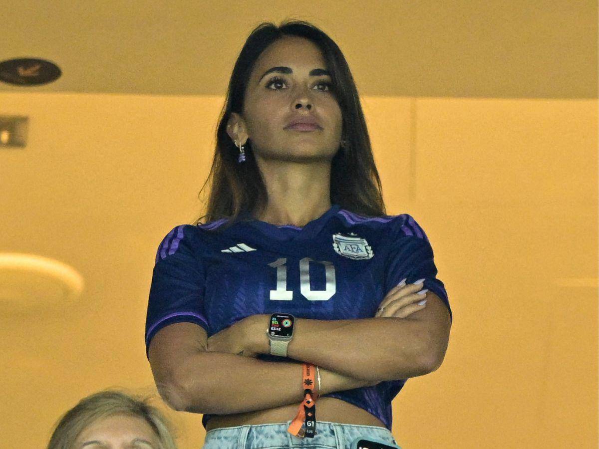 ¿Qué hay detrás del look que Antonela Rocuzzo utilizó en todos los partidos de Argentina en Qatar?