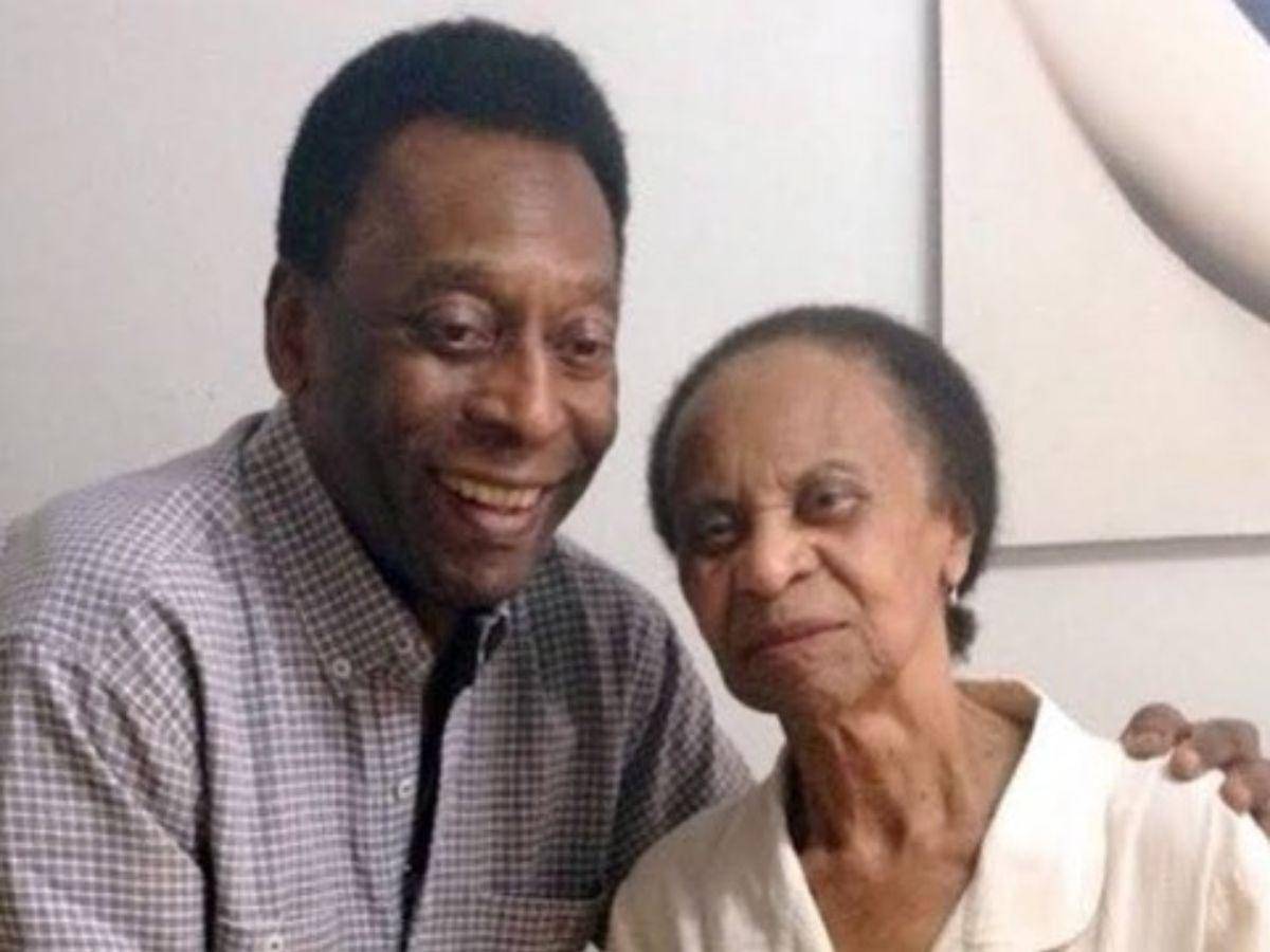 Madre de Pelé sigue sin conocer sobre la muerte de su hijo