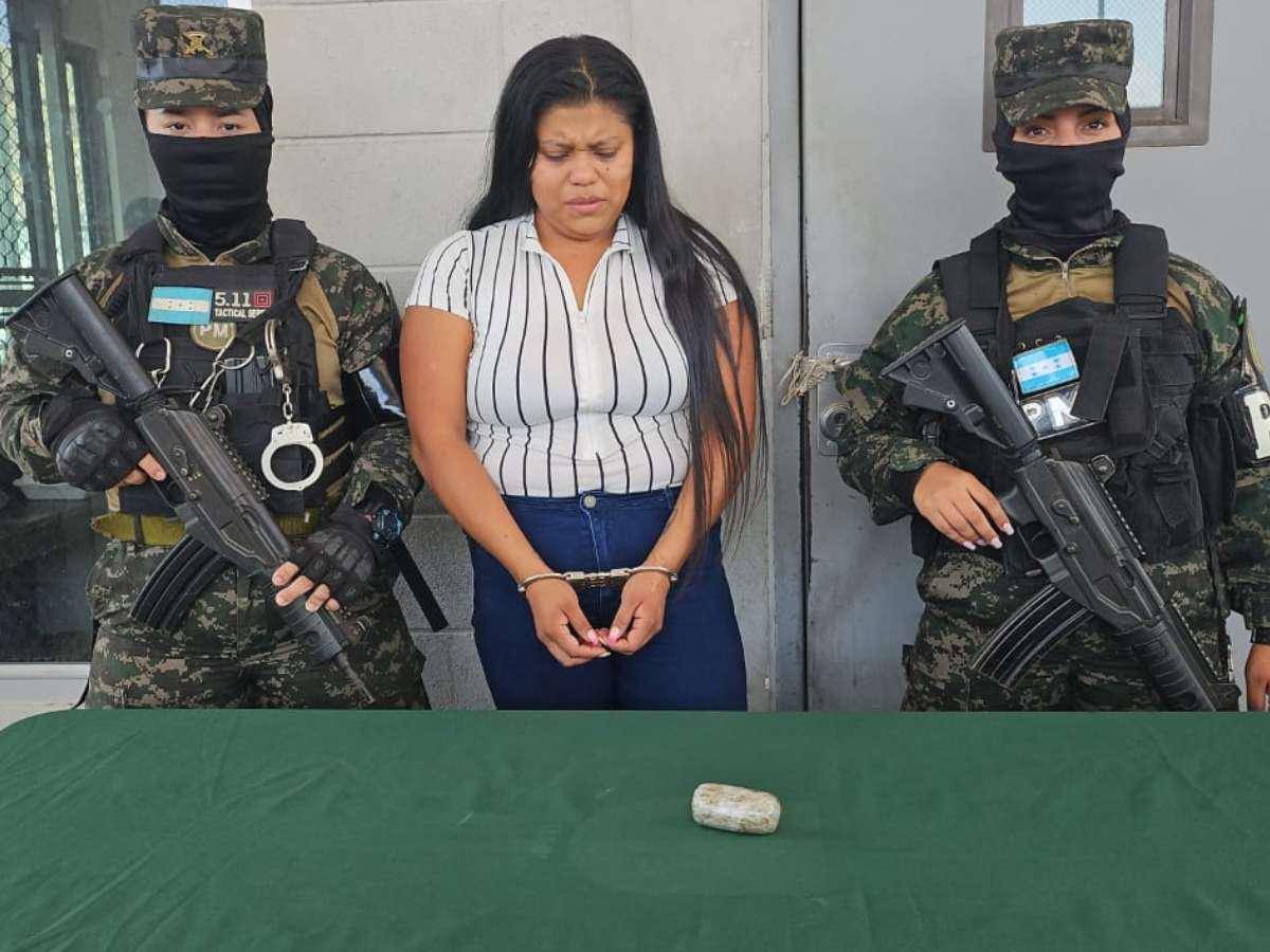 $!Anny Jackelyne García Cruz, madre del menor, quedó en libertad horas después de haber sido retenida por la PMOP. La Fiscalía ahora busca a la mujer.