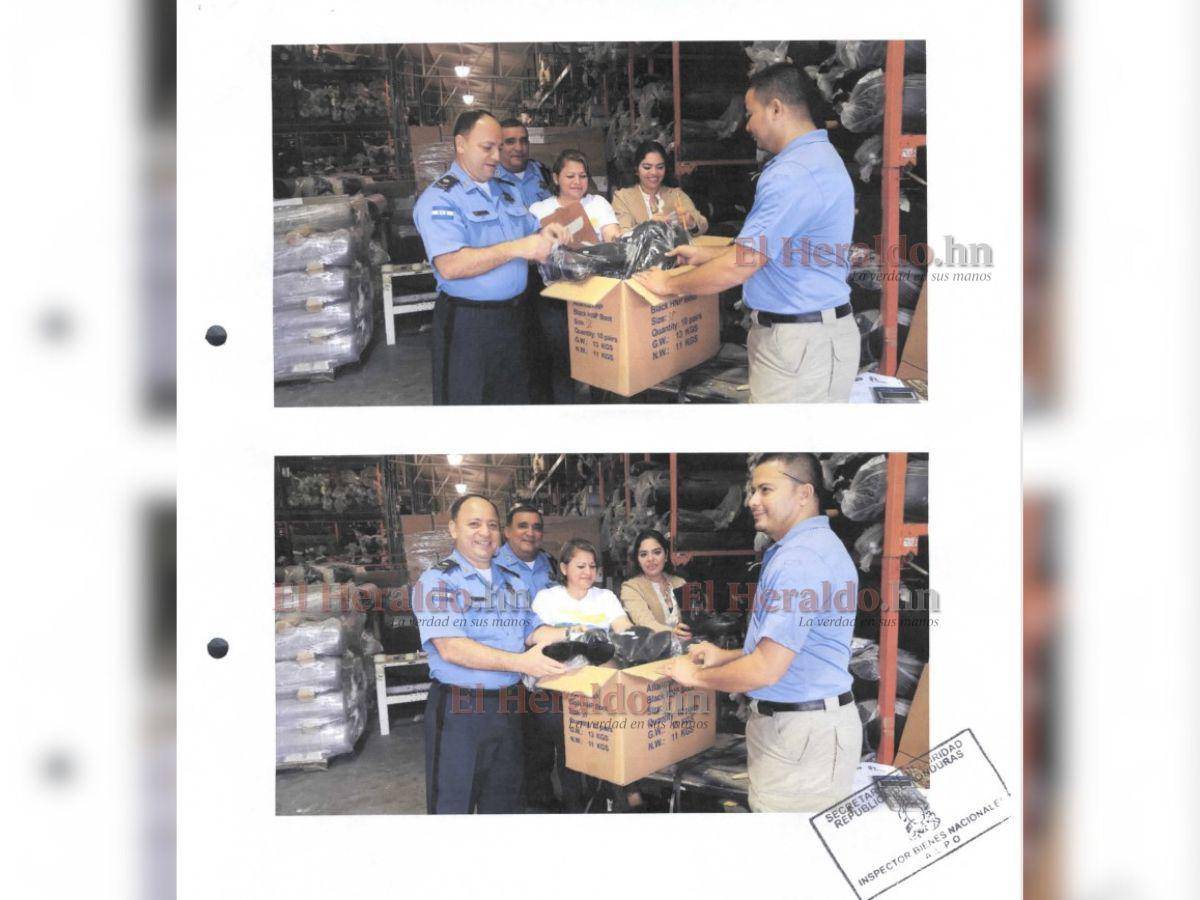 $!En los informes policiales, que fueron declarados confidenciales, aprovechando la “ley de secretos” se muestran fotografías y nombres de la personas de la Secretaría de Seguridad recibiendo los implementos policiales.