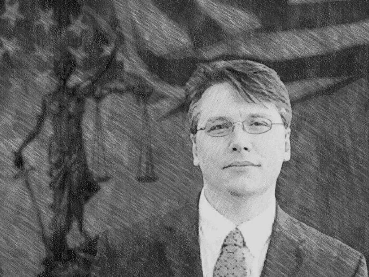 $!<b>Nombre</b>: Daniel Pérez<b>Nacionalidad</b>: EEUU (origen latino)<b>Tiempo en el caso</b>: 20 de abril de 2022 - 10 de septiembre de 2022<b>Experiencia</b>: Especialista en derecho penal<b>Cargo desempeñado</b>: Fiscal Adjunto de Florida