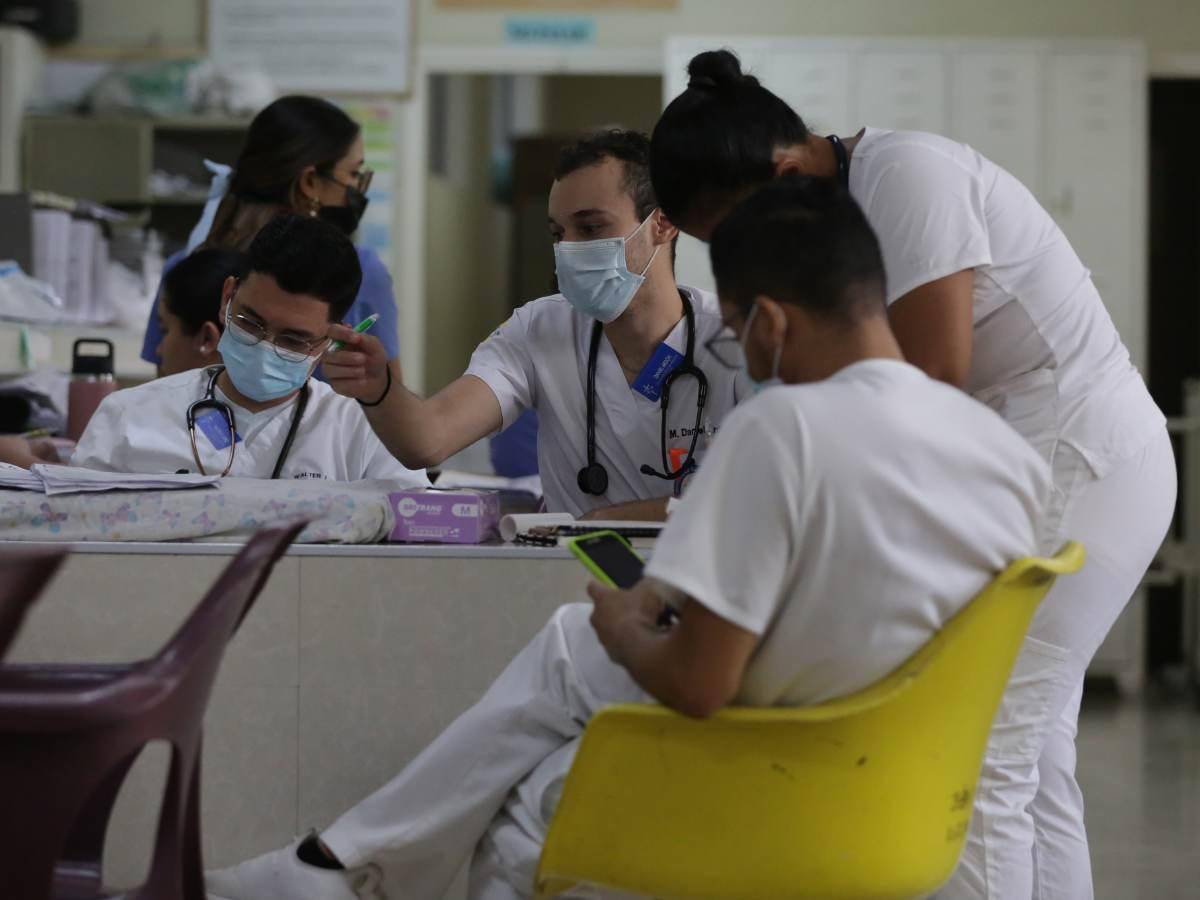 $!Las autoridades han exhortado a los estudiantes atropellados a denunciar para tomar nota de los maltratos.