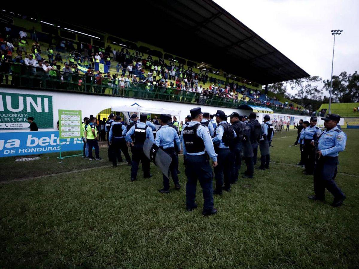 Acta arbitral hunde al Olancho FC tras zafarrancho ante Marathón