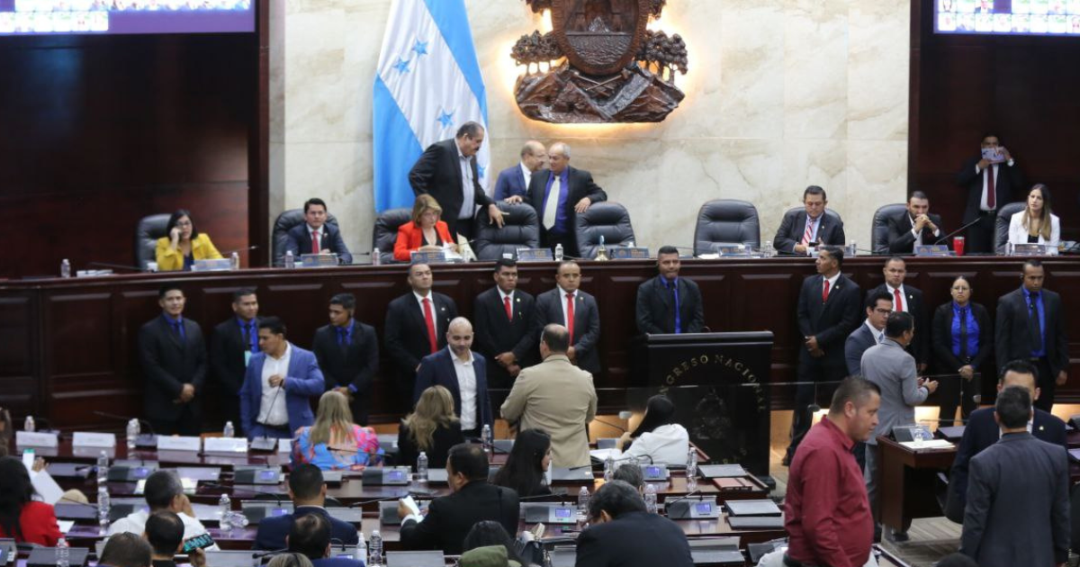 CN aprueba presupuesto con aumento de 14.000 millones
