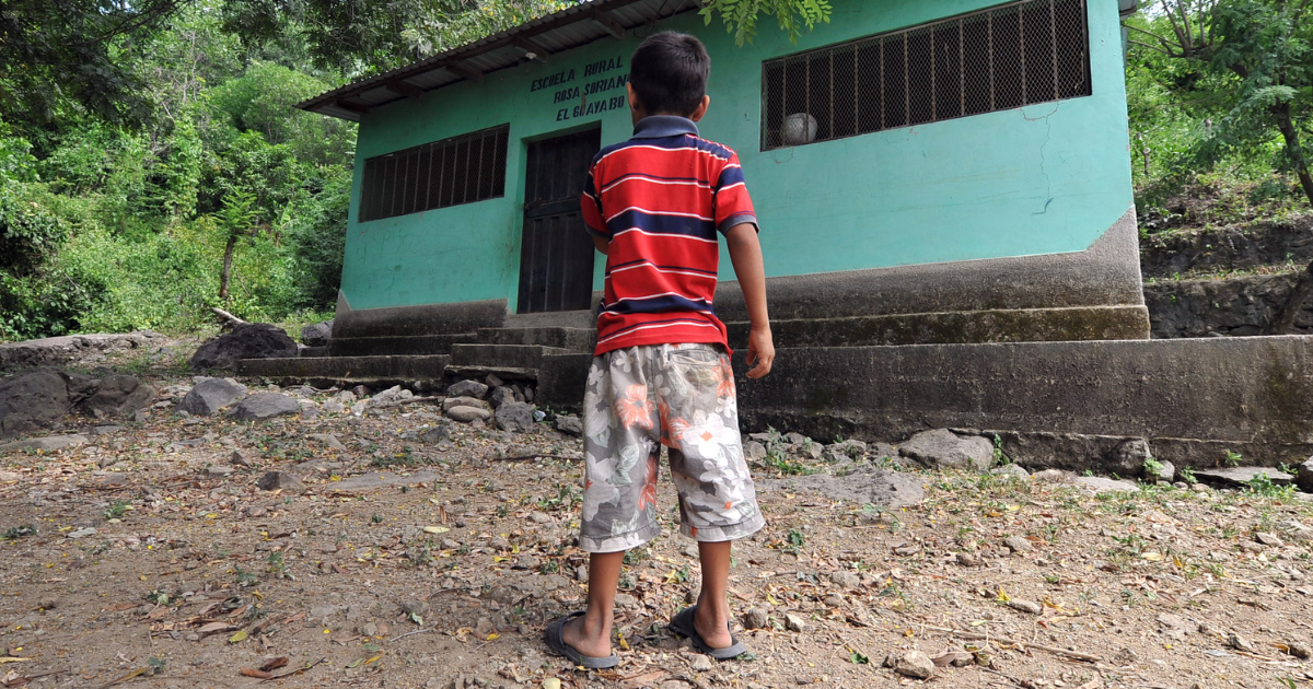 “¿Qué es internet? No sé qué es” “¿Qué es internet? No sé qué es”