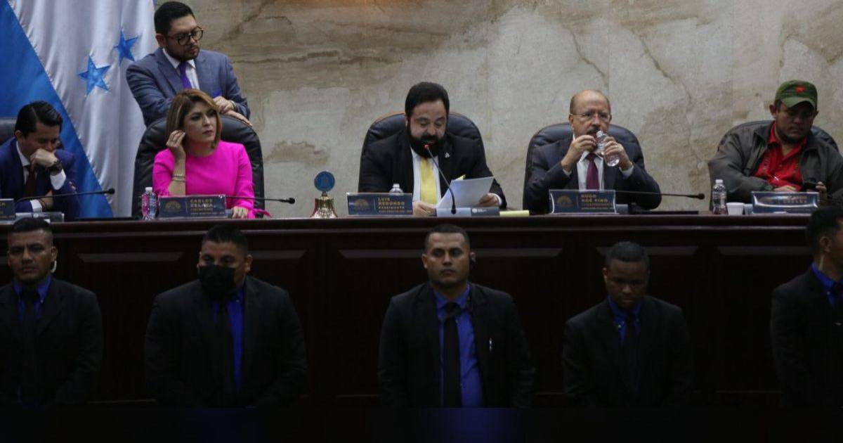 Oficialismo sufre otra derrota en elección de fiscales y la oposición suma más votos en su nómina Oficialismo sufre otra derrota en elección de fiscales y la oposición suma más votos en su nómina