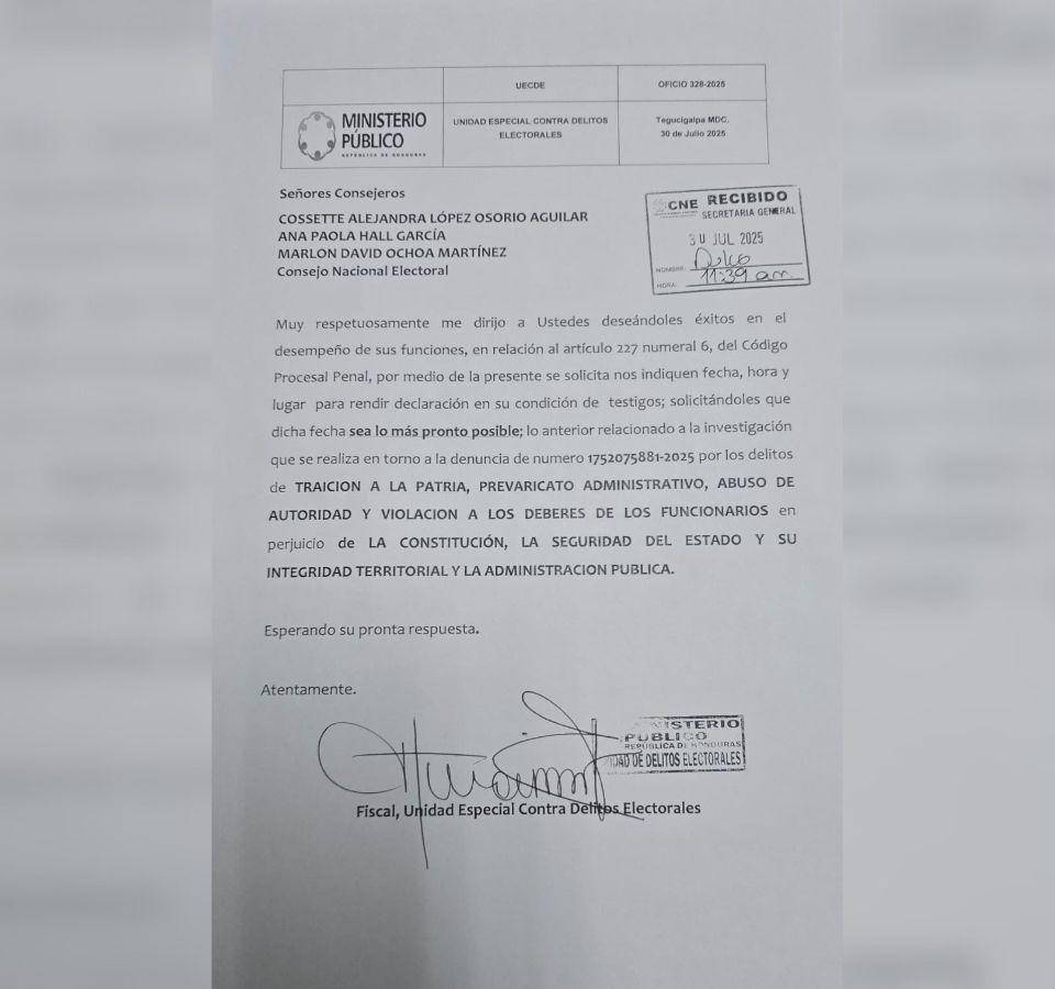 Oficio del Ministerio Público enviado a los tres consejeros del Consejo Nacional Electoral (CNE).