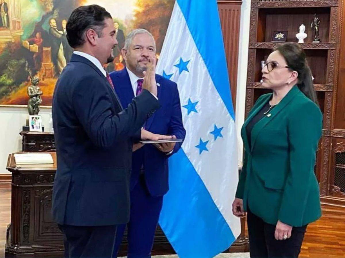 Presidenta Xiomara Castro juramenta a Javier Bú como embajador de Honduras en Estados Unidos