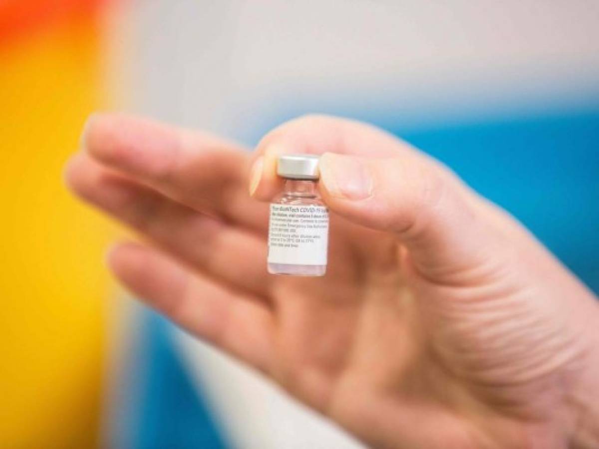 'En menos de 24 horas' comenzará a aplicarse vacuna en EE UU, asegura Trump