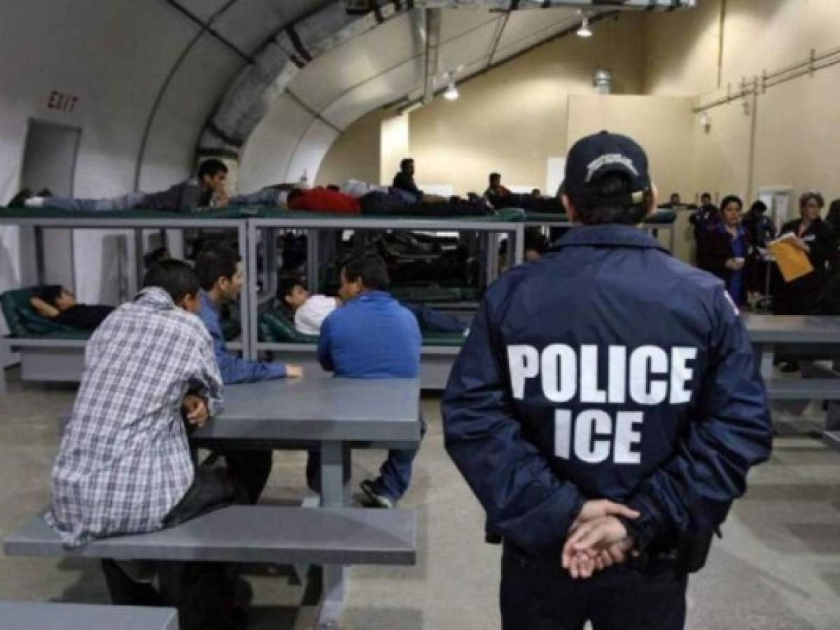 EEUU: ICE planea liberar algunas familias inmigrantes detenidas
