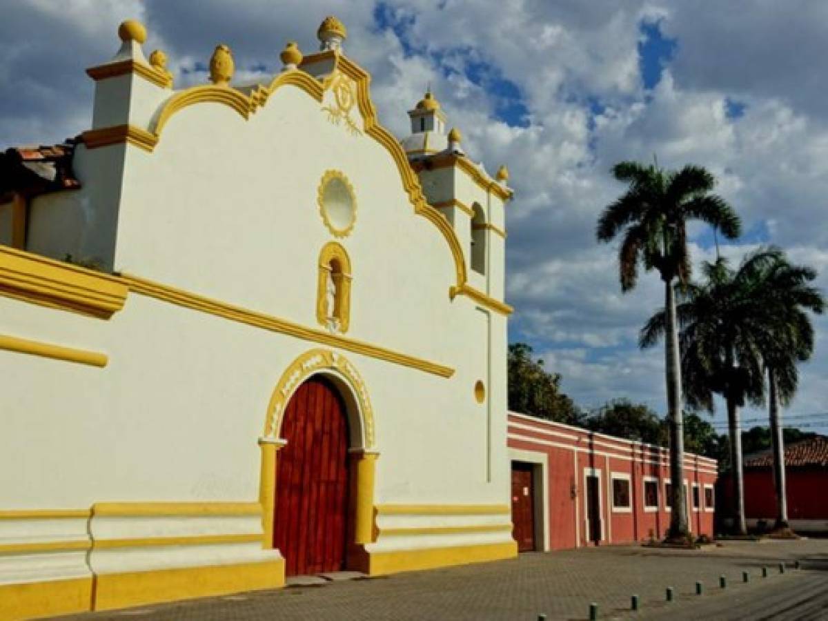 La encantadora ciudad de Comayagua es un sitio turístico ideal para quienes ingresen por el Aeropuerto Internacional de Palmerola. Foto iStock