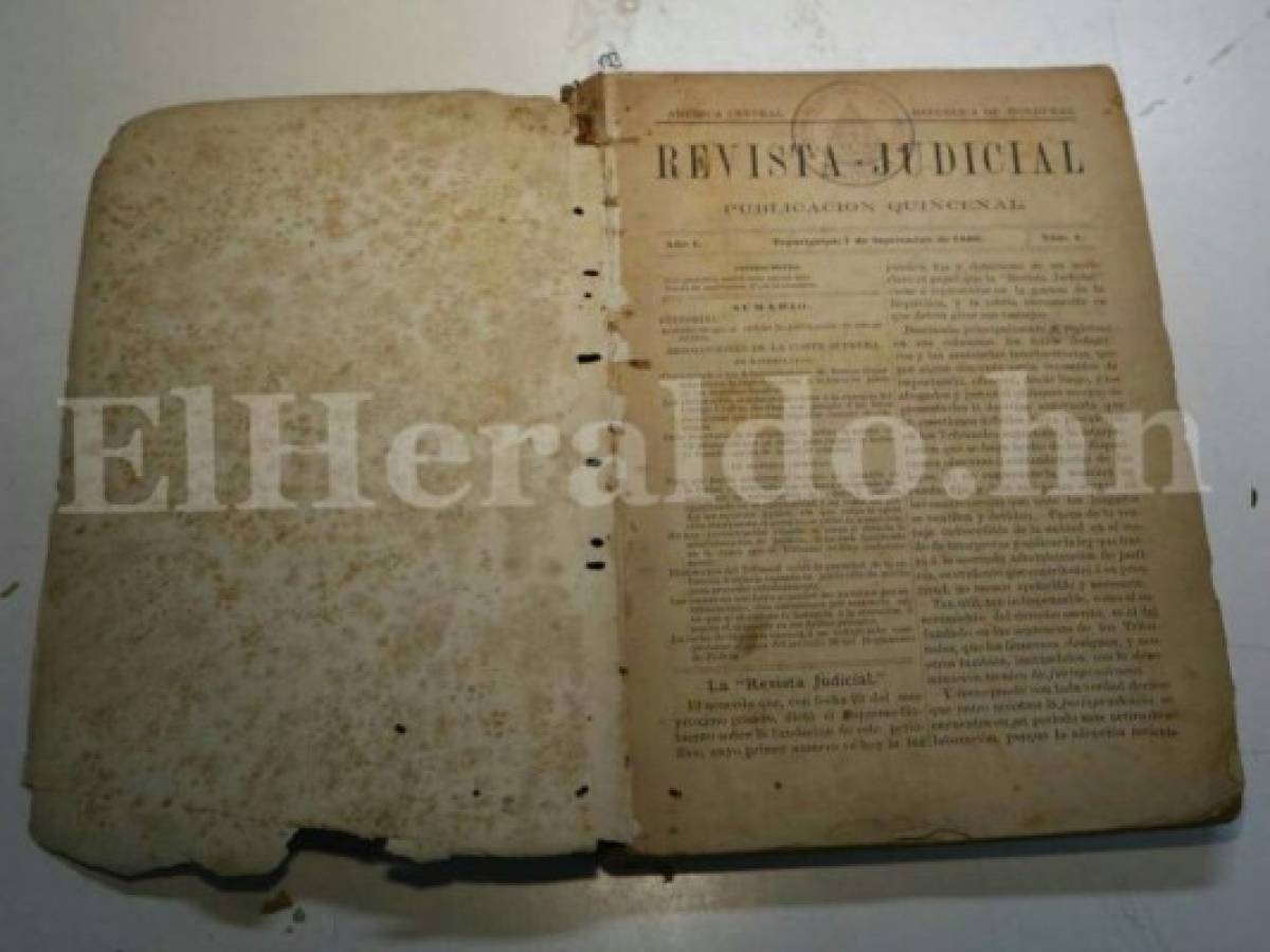 El primer ejemplar de la revista judicial publicada el 7 de septiembre de 1889. Foto: José López