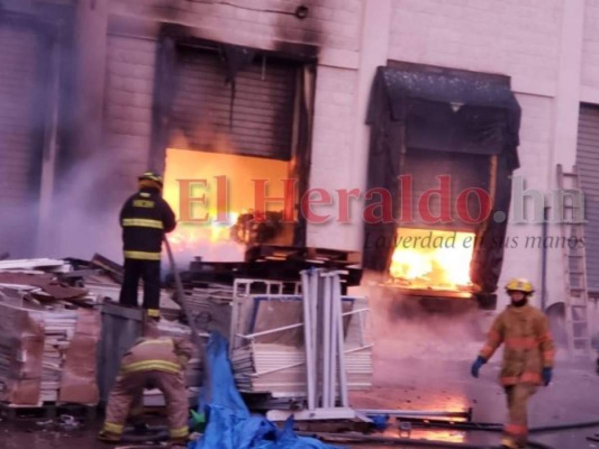 Pavoroso incendio consume reconocido almacén de artículos en Tegucigalpa