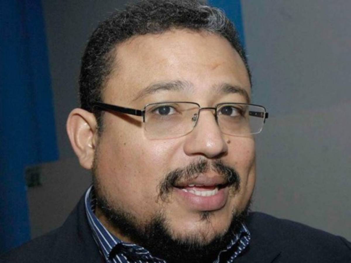 Omar Rivera: 'Nadie está pensando en depurar a policías insatisfechos'
