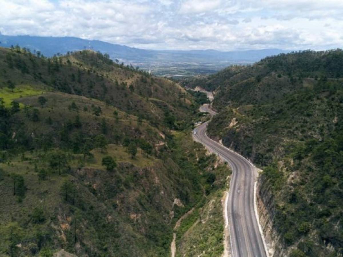 La carretera CA-5 es considerada la columna vertebral de la economía en Honduras al conectar el puerto de San Lorenzo, en el Pacífico, pasando por Tegucigalpa, Comayagua, San Pedro Sula y Puerto Cortés, en el Atlántico. Foto iStock