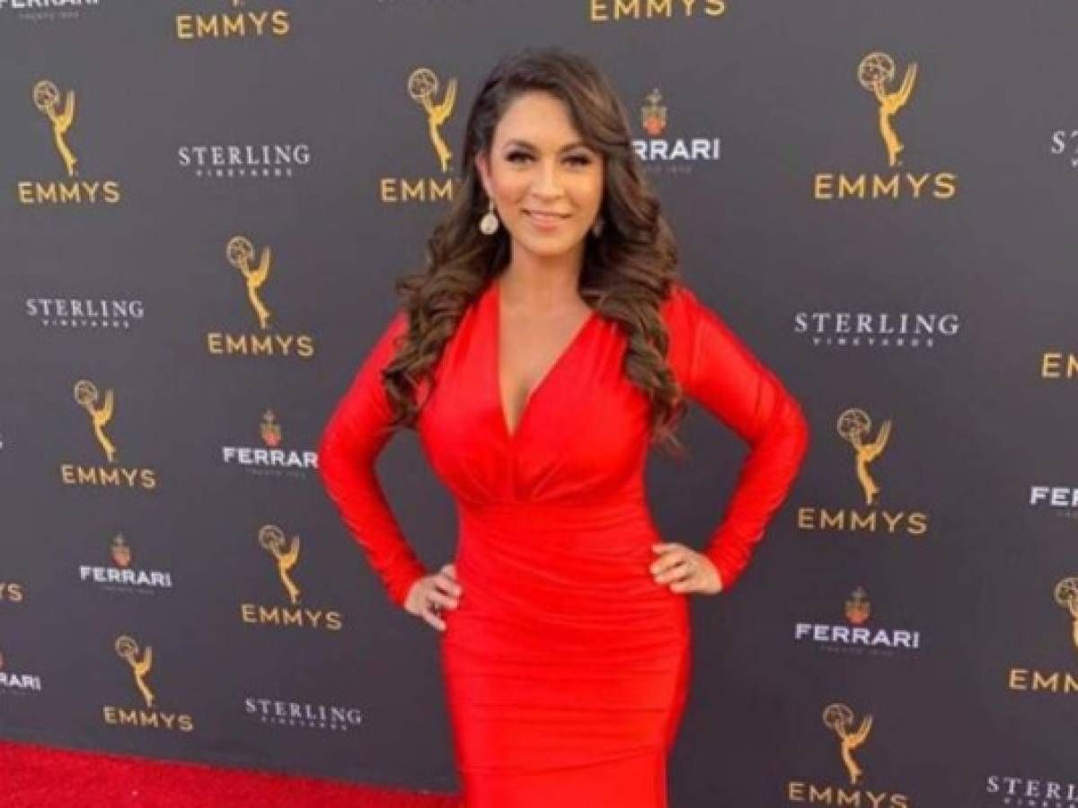 Periodista hondureña Dunia Elvir gana Emmy en Los Ángeles