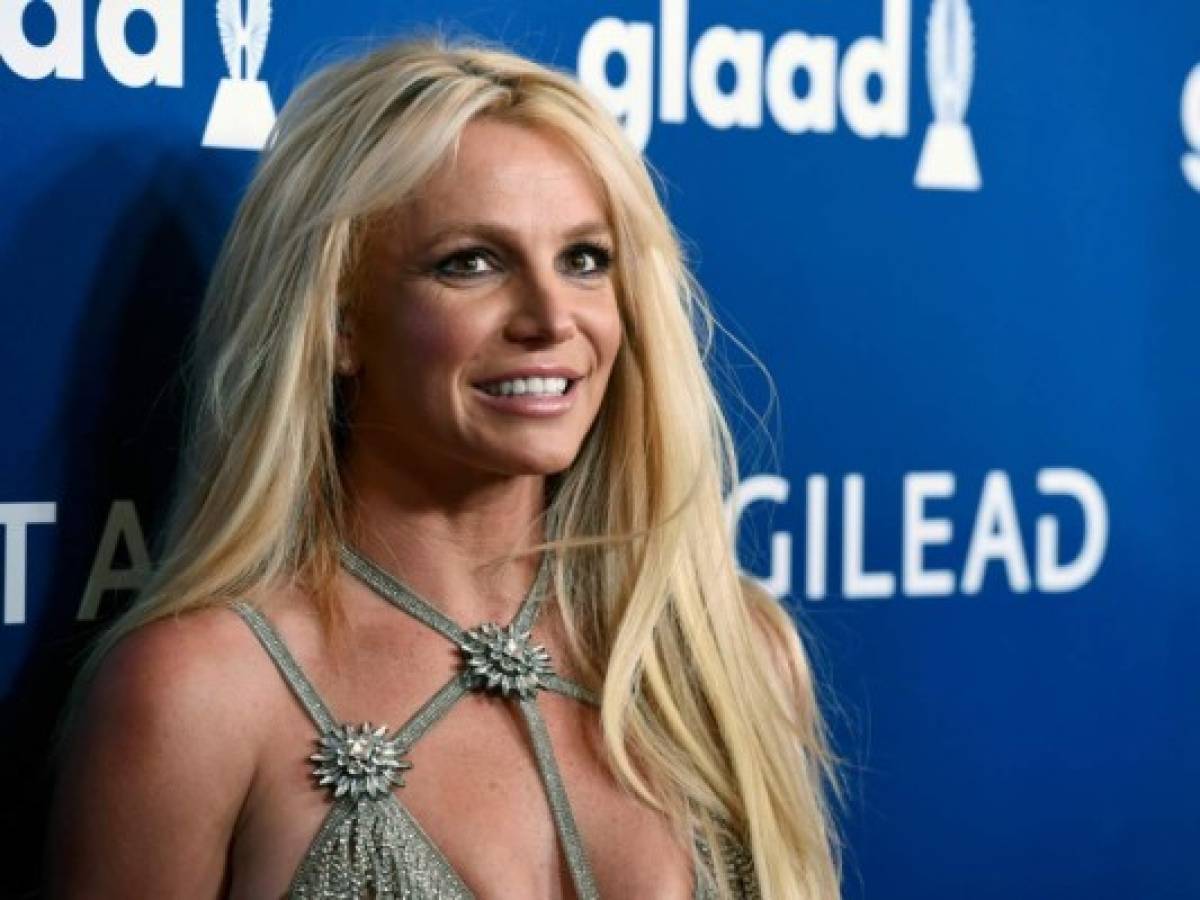 Imponen orden de restricción a exempleado de Britney Spears