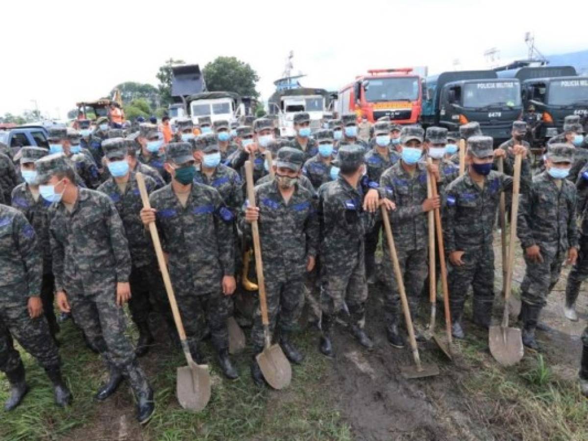 Presidente Hernández lanza masiva operación de limpieza en el Valle de Sula